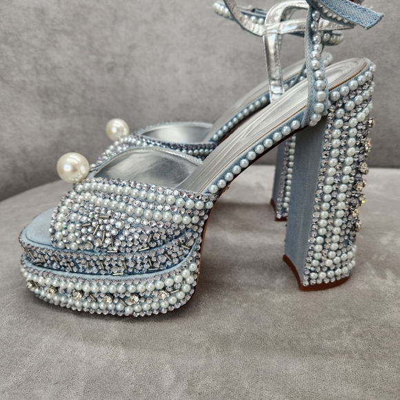 Azalea Wang Dress Sandals 10 White Pearls Beaded Something Blue Chunky New $150 - Picture 7 of 16